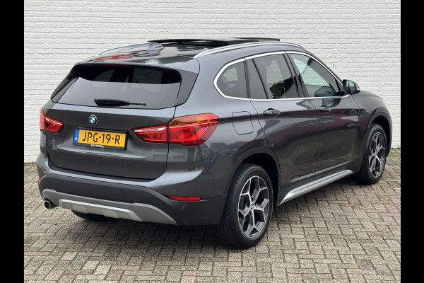 BMW X1 SDrive18i High Executive M-sport Panorama Led Keyless Leder+verwarming Cruise