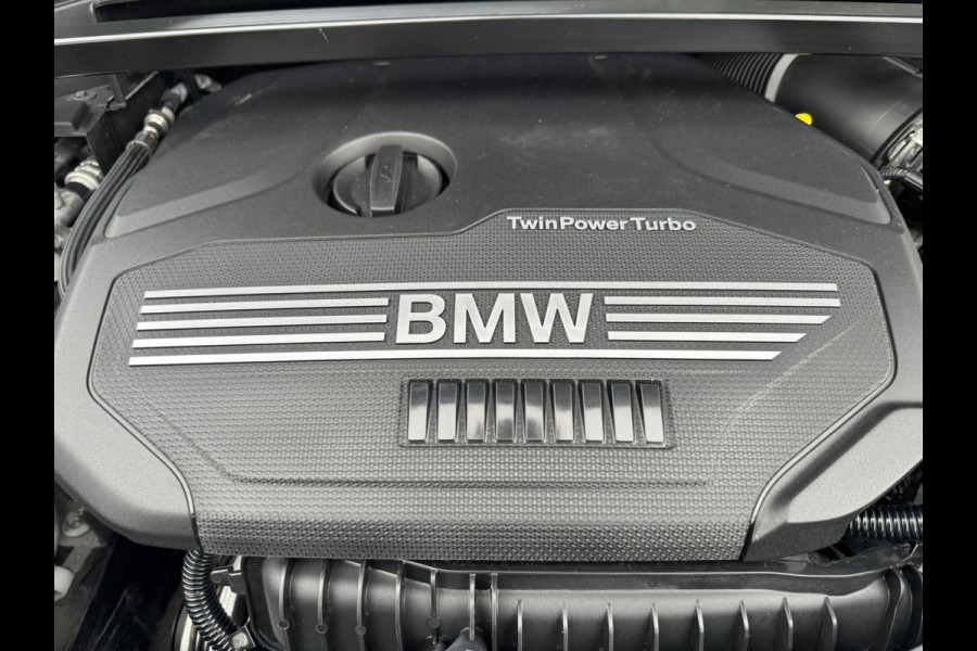 BMW X1 SDrive18i High Executive M-sport Panorama Led Keyless Leder+verwarming Cruise