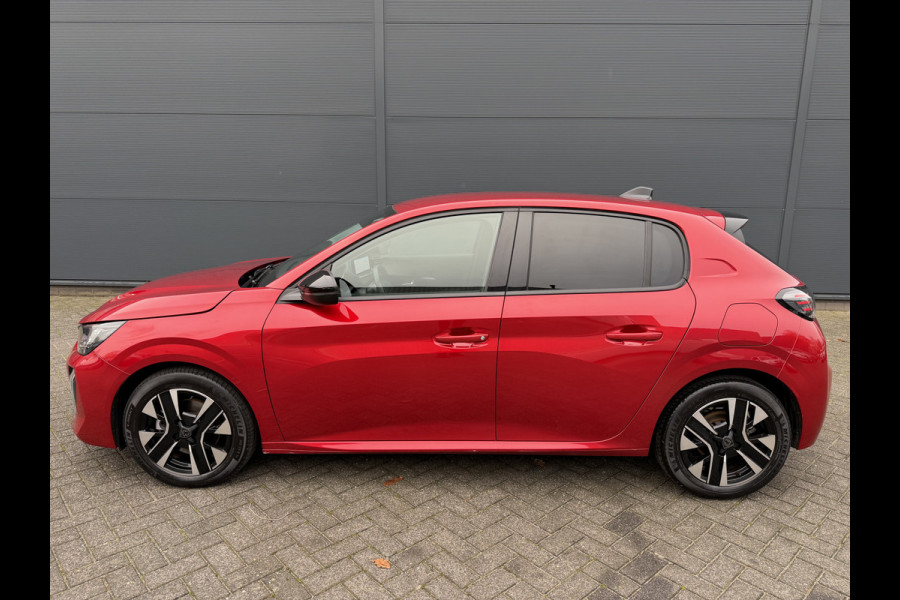 Peugeot 208 100pk Allure Pack (Camera - LED - Automatische Airco - Parkeersensoren V+A - Apple Carplay - Navigatie)
