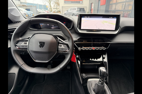 Peugeot 208 100pk Allure Pack (Camera - LED - Automatische Airco - Parkeersensoren V+A - Apple Carplay - Navigatie)