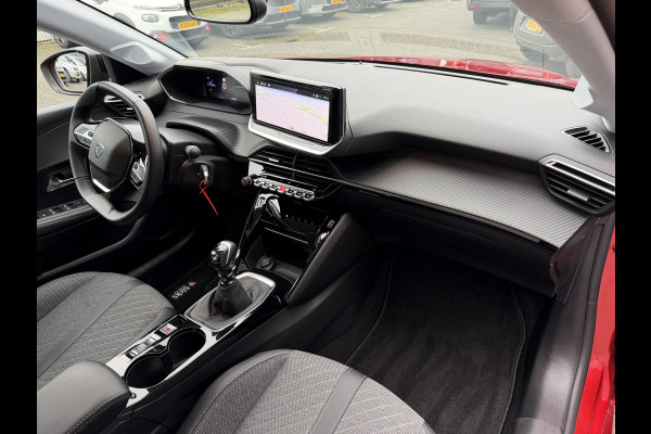 Peugeot 208 100pk Allure Pack (Camera - LED - Automatische Airco - Parkeersensoren V+A - Apple Carplay - Navigatie)