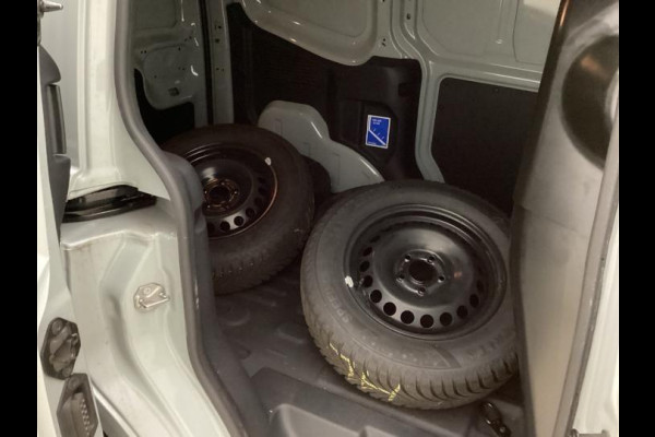 Ford Transit Courier 1.0 EcoBoost Base 100pk | Achteruitrijcamera | SYNC 4 | Parkeersensoren achter | Reserve Wiel | Verlengde fabrieksgarantie tot 11-2028