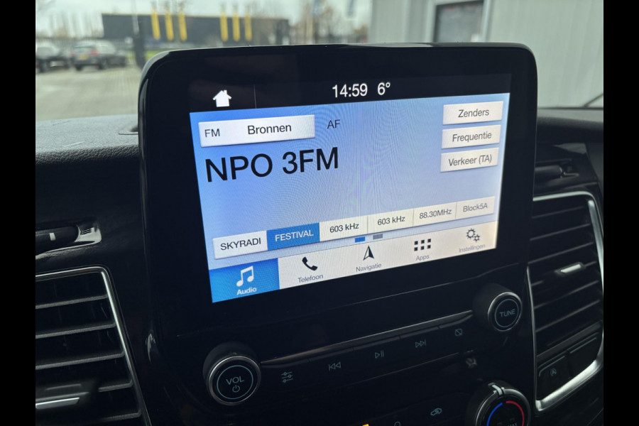 Ford Transit Custom 2.0 TDCI L2H1 DC*AUTOM.*ECC*CRUISE*NAVI*HAAK*CAM*