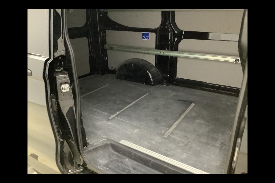 Ford Transit Custom 320 2.0 TDCI L1H1 Trend 136pk | Adaptieve Cruise | SYNC 4 Navigatie | Stoelverwarming | LED Koplampen | Verlengde fabrieksgarantie tot 09-2028