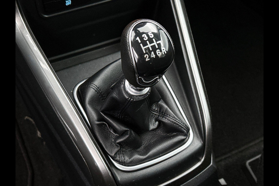 Ford EcoSport 1.0 EcoBoost Connected NAVI-CARPLAY | CRUISE | PRIVACY-GLASS