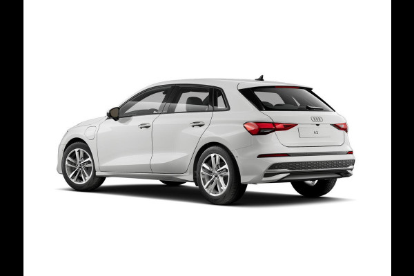Audi A3 Sportback Pro Line 40 TFSI e 204 pk | Parkeerhulp plus | Stoelverwarming voor | Automatische klimaatregeling | Audi smartphone interface |