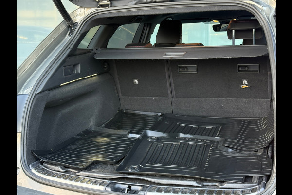 Toyota Corolla Touring Sports 1.8 Hybrid Executive