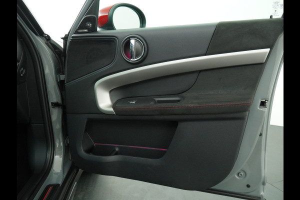MINI Countryman 2.0 John Cooper Works ALL4 White Silver Edition Automaat - Airco - Apple Carplay/Android Auto - Cruise Control -KeyLess Entry - Panorama Dak - Lederen Bekleding - Voorstoelen Verwarmd - 12 Maanden BOVAG Garantie