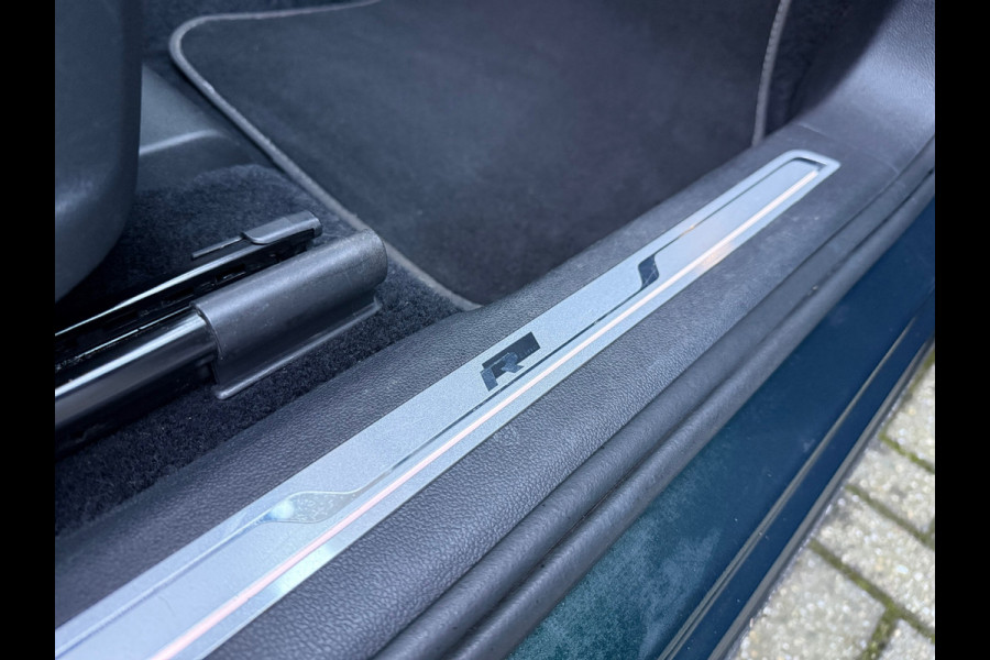 Volkswagen Tiguan Allspace 1.5 TSI 150PK Highline R - Automaat - Leder - Pano.Schuifdak - Navi - Dynaudio