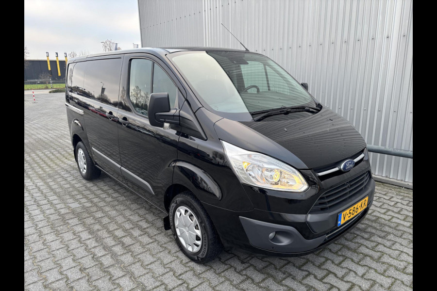 Ford Transit Custom 270 2.0 TDCI L1H1*A/C*CRUISE*NAVI*HAAK*CAM*3PERS*