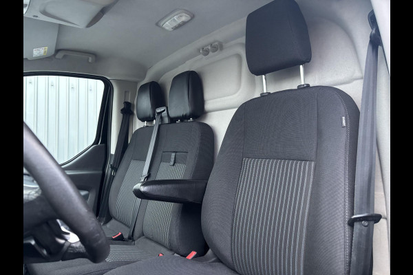 Ford Transit Custom 270 2.0 TDCI L1H1*A/C*CRUISE*NAVI*HAAK*CAM*3PERS*