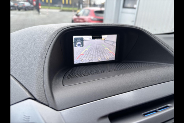 Ford Transit Custom 270 2.0 TDCI L1H1*A/C*CRUISE*NAVI*HAAK*CAM*3PERS*