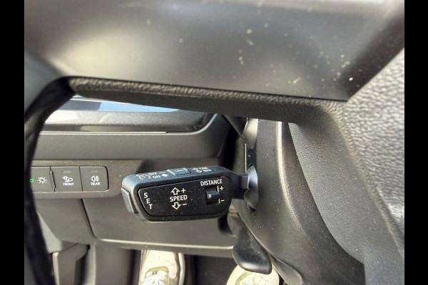 Audi Q4 Sportback e-tron 45 quattro S LINE 77 kWh VAN: 40.900,- VOOR: 37.770,- UW EINDEJAARSVOORDEEL: 3.130,- EURO | HALF LEDER | ELECTR ACHTERKLEP | SONOS AUDIO | CAMERA | ELECTR ACHTERKLEP | RIJKLAARPRIJS!