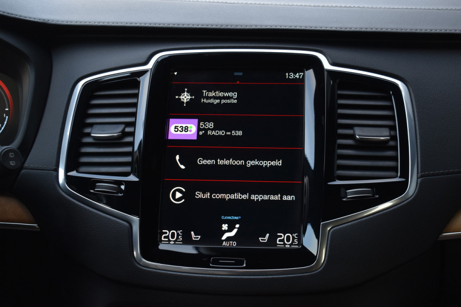 Volvo XC90 T8 AWD 390PK Plug-in Hybrid Inscription | Trekhaak | H&K | 360 Camera | ACC | 22"LMV | Stoelverwarming |
