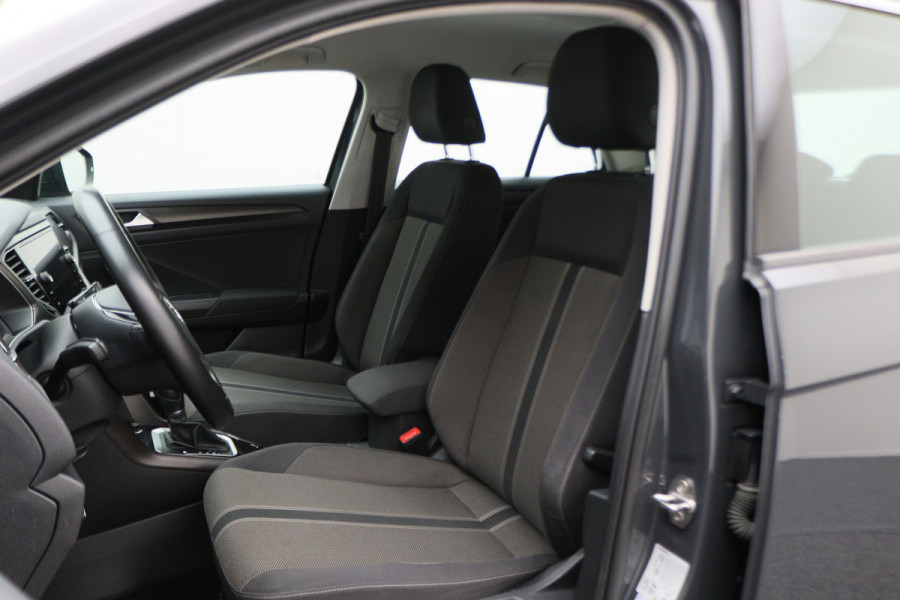 Volkswagen T-Roc 1.5 TSI Automaat Camera, Navigatie, ACC, Climate, LED, PDC