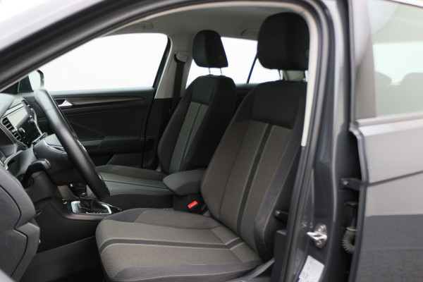 Volkswagen T-Roc 1.5 TSI Automaat Camera, Navigatie, ACC, Climate, LED, PDC