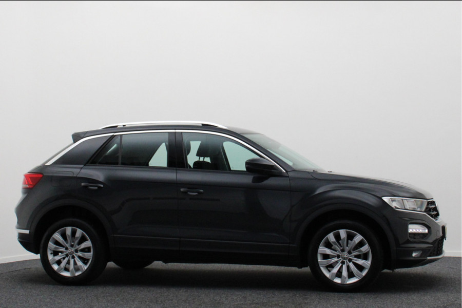 Volkswagen T-Roc 1.5 TSI Automaat Camera, Navigatie, ACC, Climate, LED, PDC
