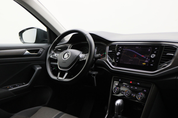 Volkswagen T-Roc 1.5 TSI Automaat Camera, Navigatie, ACC, Climate, LED, PDC