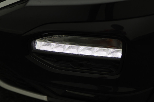 Volkswagen T-Roc 1.5 TSI Automaat Camera, Navigatie, ACC, Climate, LED, PDC