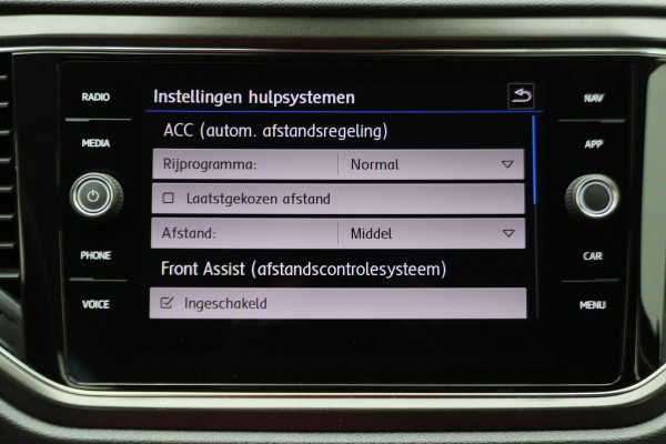 Volkswagen T-Roc 1.5 TSI Automaat Camera, Navigatie, ACC, Climate, LED, PDC