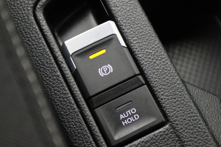 Volkswagen T-Roc 1.5 TSI Automaat Camera, Navigatie, ACC, Climate, LED, PDC