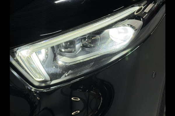 Mercedes-Benz A-Klasse 180 Business Solution AMG Garantie NAP Memory Pano Ambient Carplay Night Cruise Clima Navi Led Dab Rijklaar