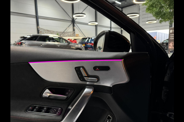 Mercedes-Benz A-Klasse 180 Business Solution AMG Garantie NAP Memory Pano Ambient Carplay Night Cruise Clima Navi Led Dab Rijklaar