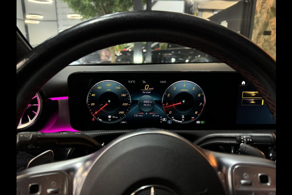 Mercedes-Benz A-Klasse 180 Business Solution AMG Garantie NAP Memory Pano Ambient Carplay Night Cruise Clima Navi Led Dab Rijklaar