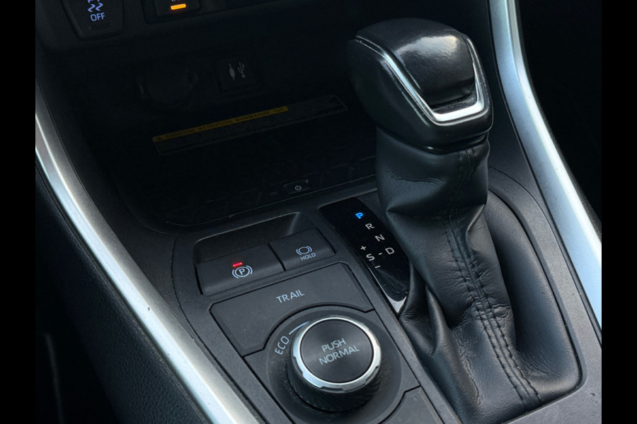 Toyota RAV4 2.5 Hybrid AWD Alcantara|Navi|Camera|Carplay|Dealer Onderhouden