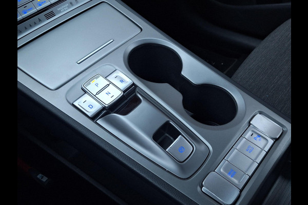 Hyundai Kona EV Comfort 64 kWh | SOH: 94,4% | 3 Fase | Warmtepomp | Navi | Adaptive CC | Climate | occasion