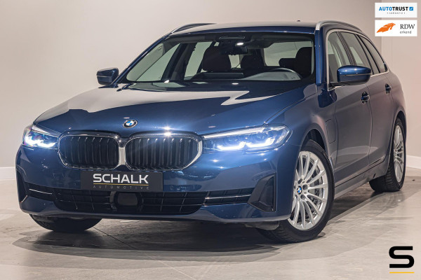 BMW 5 Serie Touring 530e xDrive High Executive|Camera|Dealer