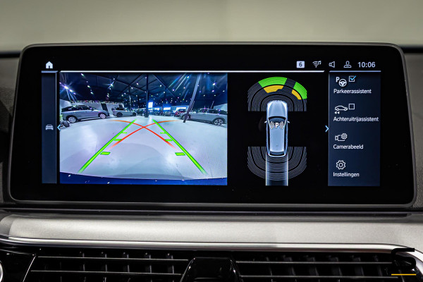 BMW 5 Serie Touring 530e xDrive High Executive|Camera|Dealer