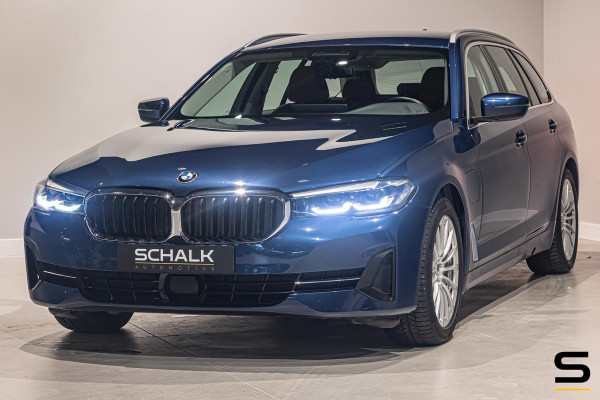 BMW 5 Serie Touring 530e xDrive High Executive|Camera|Dealer