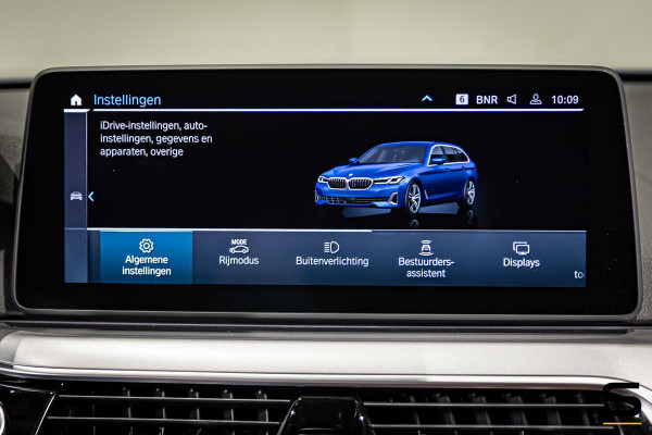 BMW 5 Serie Touring 530e xDrive High Executive|Camera|Dealer
