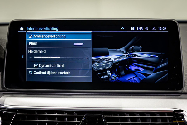 BMW 5 Serie Touring 530e xDrive High Executive|Camera|Dealer