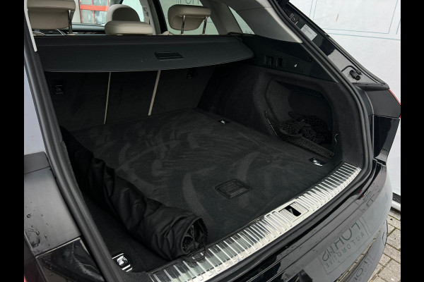 Audi e-tron 55 quattro Business edition Plus 95 kWh NL AUTO | CAMERA | PANO |