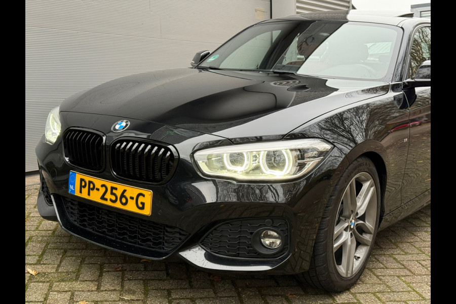 BMW 1-serie 118i Corporate Lease High Executive M Sport l Schuifdak l Volleder l Xenon l Grootbeeld Navi l VDOH l