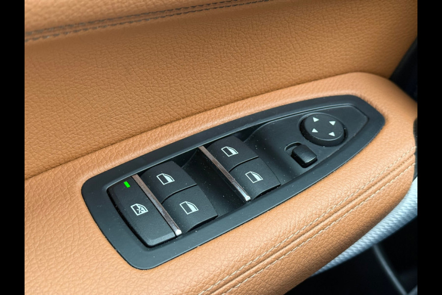 BMW 1-serie 118i Corporate Lease High Executive M Sport l Schuifdak l Volleder l Xenon l Grootbeeld Navi l VDOH l