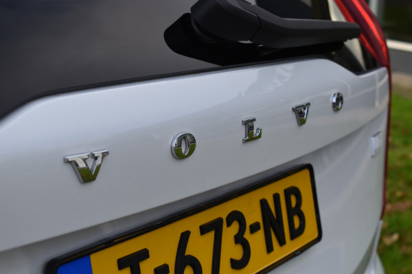 Volvo XC90 T8 AWD 390PK Plug-in Hybrid Inscription | Trekhaak | H&K | 360 Camera | ACC | 22"LMV | Stoelverwarming |