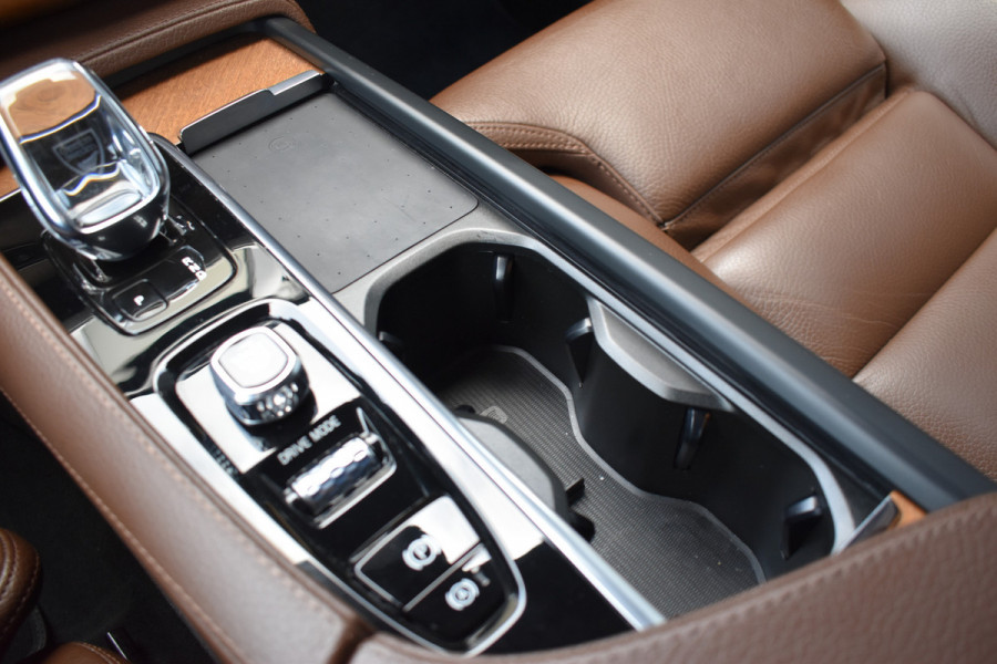 Volvo XC90 T8 AWD 390PK Plug-in Hybrid Inscription | Trekhaak | H&K | 360 Camera | ACC | 22"LMV | Stoelverwarming |