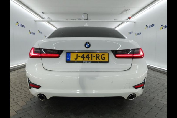 BMW 3 Serie 318i Aut. 156pk Executive Ed. | Panorama | Leder | Carplay | LED
