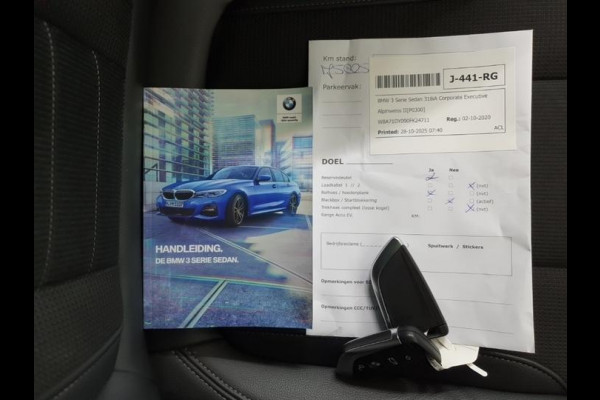 BMW 3 Serie 318i Aut. 156pk Executive Ed. | Panorama | Leder | Carplay | LED