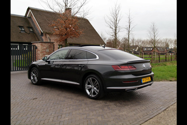 Volkswagen Arteon 2.0 TSI Business R Exclusive Elektrisch glazen Panorama-dak | 2X R-Line | Virtual Cockpit | Camera | Apple Carplay |