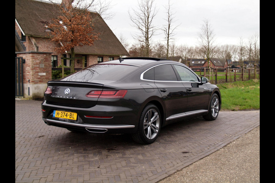 Volkswagen Arteon 2.0 TSI Business R Exclusive Elektrisch glazen Panorama-dak | 2X R-Line | Virtual Cockpit | Camera | Apple Carplay |