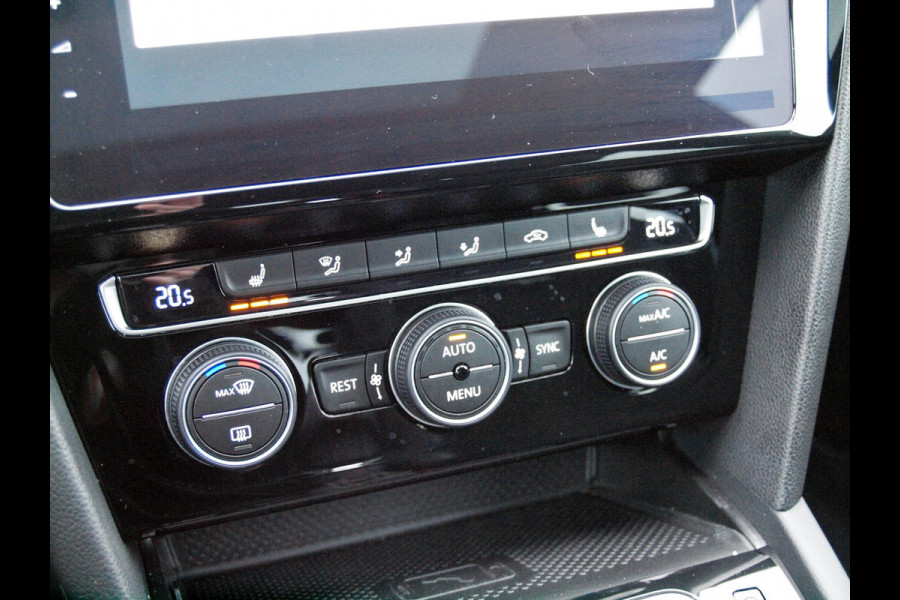 Volkswagen Arteon 2.0 TSI Business R Exclusive Elektrisch glazen Panorama-dak | 2X R-Line | Virtual Cockpit | Camera | Apple Carplay |