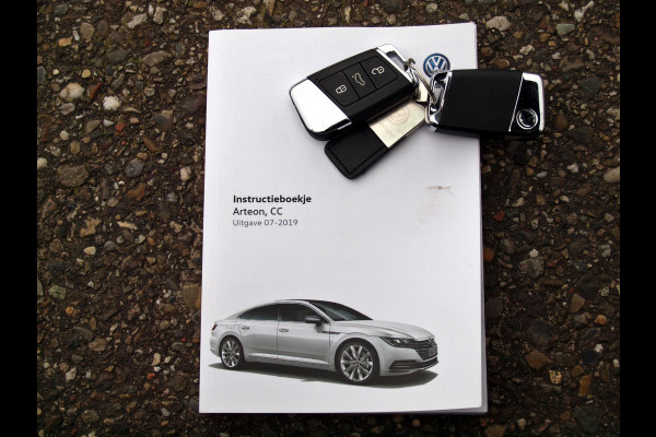 Volkswagen Arteon 2.0 TSI Business R Exclusive Elektrisch glazen Panorama-dak | 2X R-Line | Virtual Cockpit | Camera | Apple Carplay |