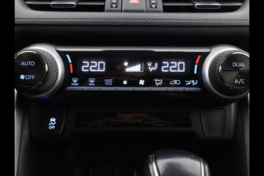 Toyota RAV4 2.5 HYBRID BI-TONE EDITION GARANTIE 2031 ! TREKHAAK.CARPLAY NAVI.CAMERA.100% ONDERHOUDEN