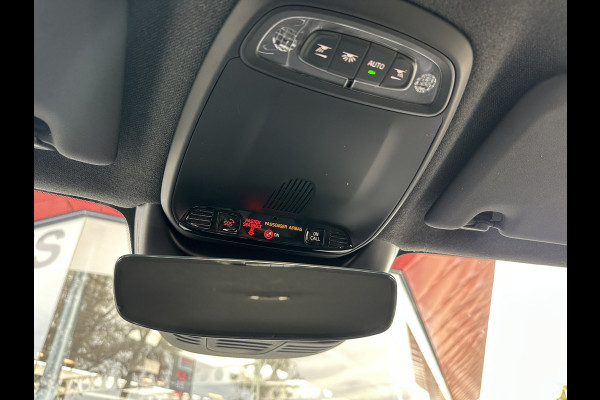 Volvo XC40 1.5 T5 Recharge R-Design | Leder | Electr Trekhaak 1800kg | Stoelverwarming | Navi | occasion