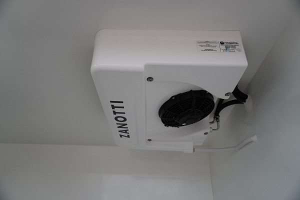 Renault Master T35 2.0 dCi 170Pk L3H2 Extra KOELWAGEN nr. V162 | Airco | Cruise | Camera | Zanotti koeling 0 graden