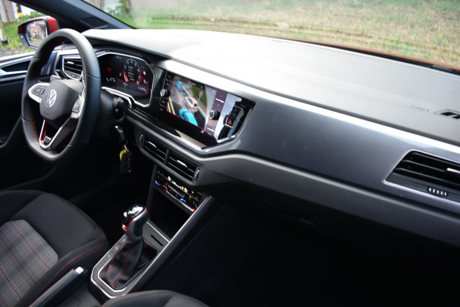 Volkswagen Polo GTI 2.0 TSI 210PK DSG VIRTUAL/LED/CARPLAY